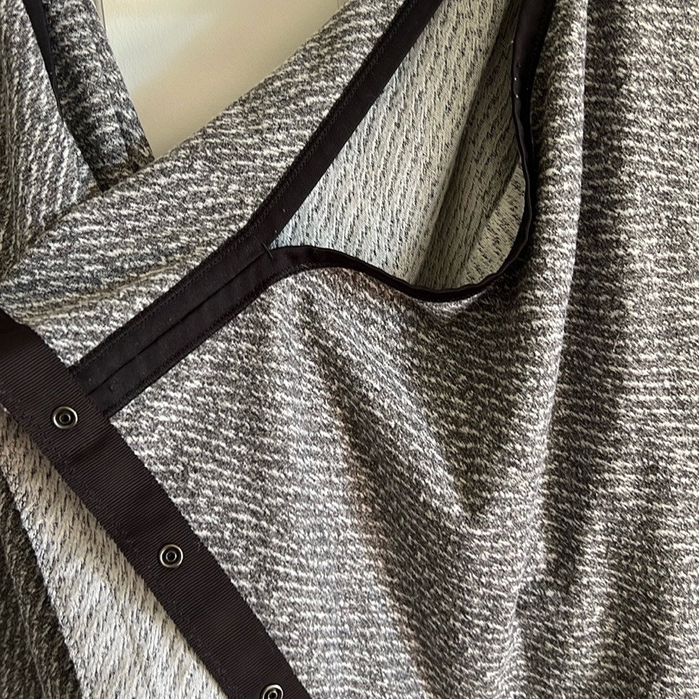 Lululemon Vinyasa Scarf